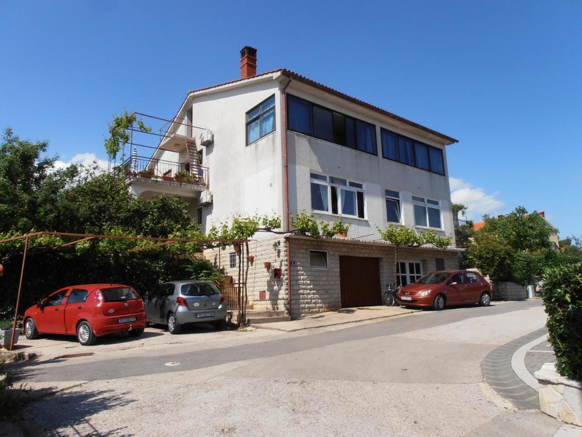 Apartments Bozica Krk Town Buitenkant foto