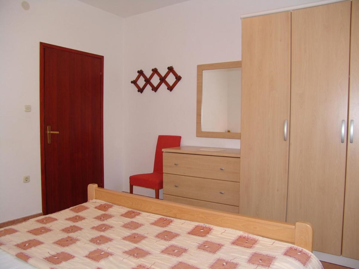 Apartments Bozica Krk Town Buitenkant foto