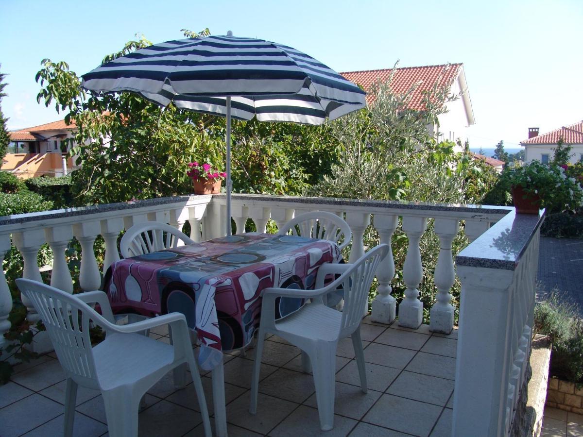 Apartments Bozica Krk Town Buitenkant foto